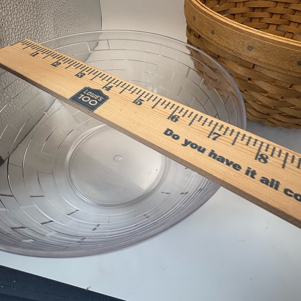 Longaberger Tan and White Woven Basket - Picture 15 of 15